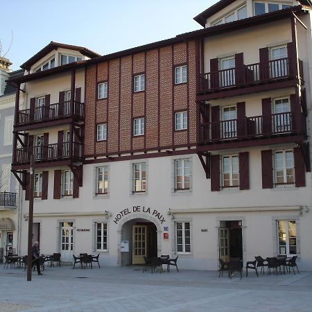 Hotel-Restaurant De La Paix Saint-Palais  Exterior photo